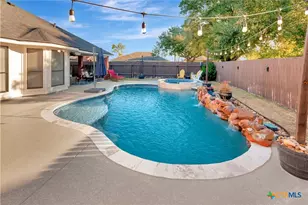 602 Brocton St, Victoria, TX 77904 - Photo 41