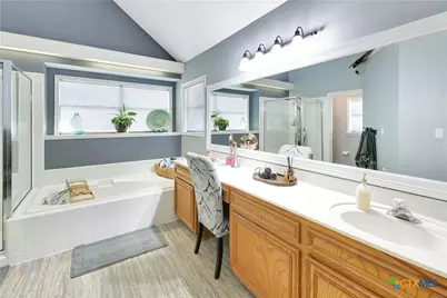 602 Brocton Street, Victoria, TX 77904 - Photo 31