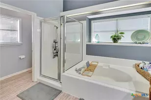 602 Brocton St, Victoria, TX 77904 - Photo 33