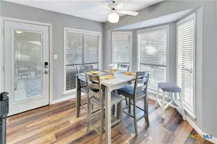 602 Brocton St, Victoria, TX 77904 - Photo 17