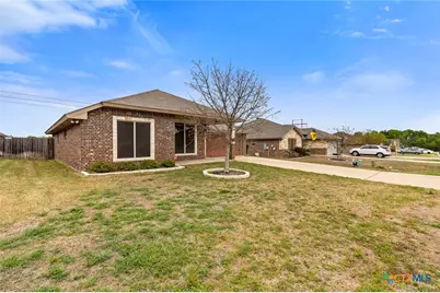 2013 Broken Shoe Trail, Temple, TX 76502 - Photo 3