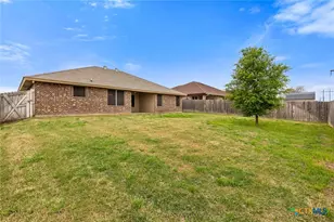 2013 Broken Shoe Trl, Temple, TX 76502 - Photo 33