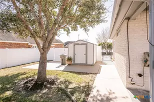 213 Iron Gate, Victoria, TX 77904 - Photo 45