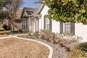 213 Iron Gate, Victoria, TX 77904 - Photo 5