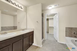 11514 Tiger Woods, San Antonio, TX 78221 - Photo 13