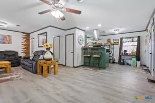 301 Liberty St, Gatesville, TX 76528 - Photo 5