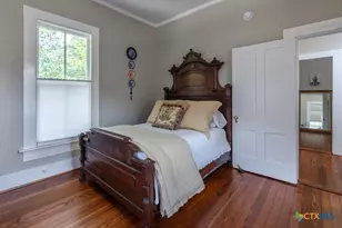 114 N College St, Gonzales, TX 78629 - Photo 25