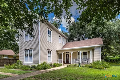 114 N College Street, Gonzales, TX 78629 - Photo 1