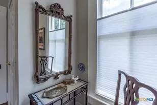 114 N College St, Gonzales, TX 78629 - Photo 27