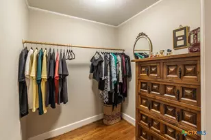 114 N College St, Gonzales, TX 78629 - Photo 15
