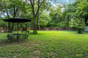 114 N College St, Gonzales, TX 78629 - Photo 35