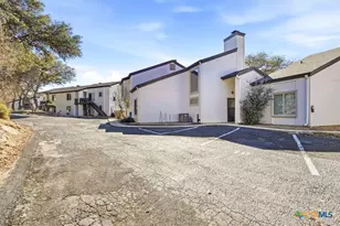 1135 Parkview Dr, Canyon Lake, TX 78133 - Photo 7