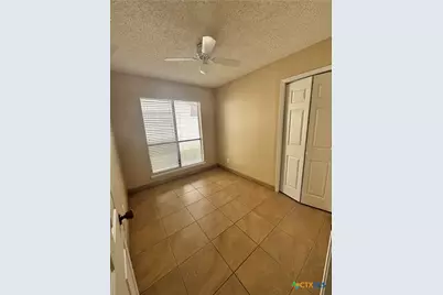 414 Mariner Drive, Victoria, TX 77901 - Photo 9