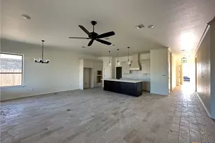 914 Alice Cir, Temple, TX 76502 - Photo 11