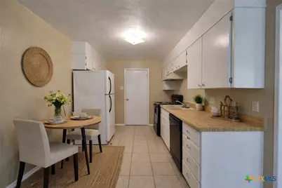 606 Westview Circle #B, Copperas Cove, TX 76522 - Photo 5