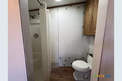 590 Lee Street, Victoria, TX 77905 - Photo 27