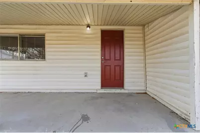 204 Salinas Road, San Marcos, TX 78666 - Photo 3