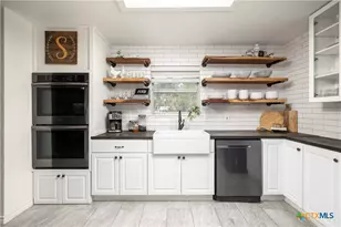 519 Eden Ranch Dr, Canyon Lake, TX 78133 - Photo 9