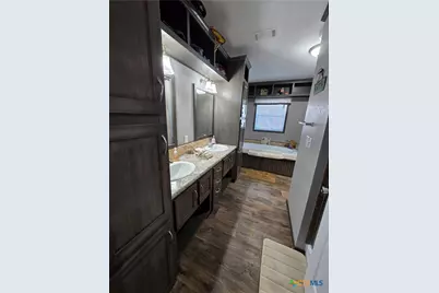 390 & 400 N Fawn Ridge Dr, Leander, TX 78641 - Photo 17