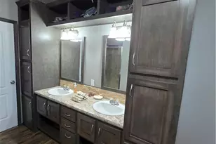 390 & 400 N Fawn Ridge Dr, Leander, TX 78641 - Photo 17