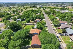 1204 Cedar Dr, Killeen, TX 76543 - Photo 33