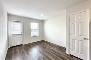 549 Autumn Blaze, New Braunfels, TX 78130 - Photo 7