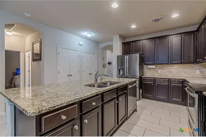 728 Rusty Gate Way, New Braunfels, TX 78130 - Photo 5