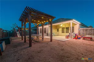 728 Rusty Gate Wy, New Braunfels, TX 78130 - Photo 23