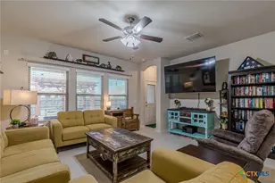 728 Rusty Gate Wy, New Braunfels, TX 78130 - Photo 9