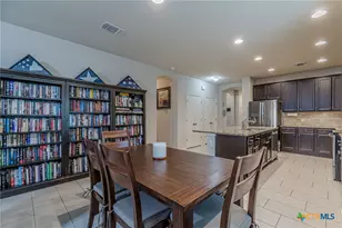 728 Rusty Gate Wy, New Braunfels, TX 78130 - Photo 7