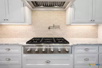 705 Indian Hills Road, Gatesville, TX 76528 - Photo 15