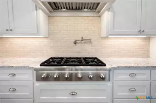 705 Indian Hills Rd, Gatesville, TX 76528 - Photo 15