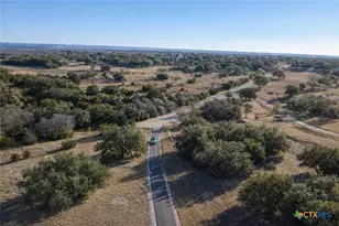 705 Indian Hills Rd, Gatesville, TX 76528 - Photo 5