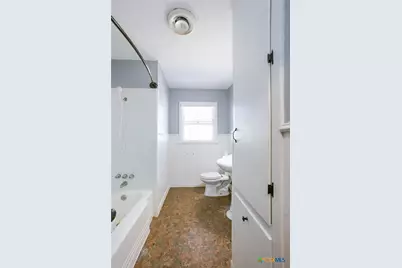 1705 E Poplar Avenue, Victoria, TX 77901 - Photo 13