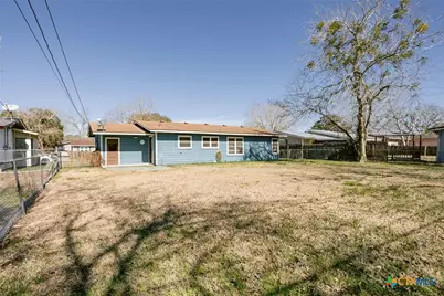 1705 E Poplar Avenue, Victoria, TX 77901 - Photo 15