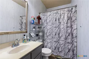 173 Co Rd 458A, Thorndale, TX 76577 - Photo 21