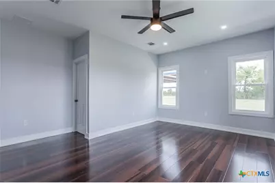 1110 N 42nd Street, Temple, TX 76501 - Photo 9