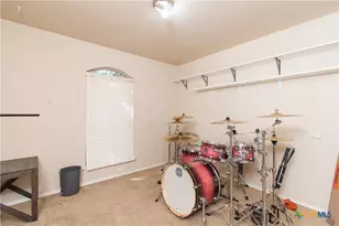 6704 Indian Hawthorne Dr, Killeen, TX 76542 - Photo 11