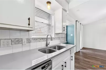 8408 Maine Drive, Austin, TX 78758 - Photo 5