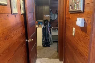 708 W Ave C, Lampasas, TX 76550 - Photo 3