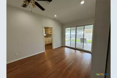 397 W Edgewater Terrace, New Braunfels, TX 78130 - Photo 7