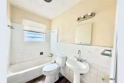 910 Leonhard Street, Copperas Cove, TX 76522 - Photo 35