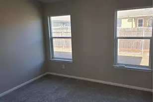 415 Capistrano Dr, San Marcos, TX 78666 - Photo 13