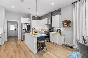 835 Cross St, New Braunfels, TX 78130 - Photo 9