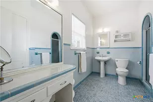 606 College St, Gatesville, TX 76528 - Photo 23