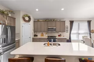 276 Finstown St, Hutto, TX 78634 - Photo 9
