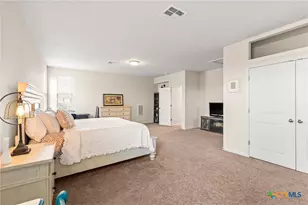 276 Finstown St, Hutto, TX 78634 - Photo 15