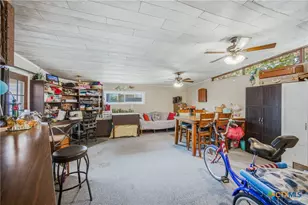 1604 Gardien St, Gonzales, TX 78629 - Photo 19