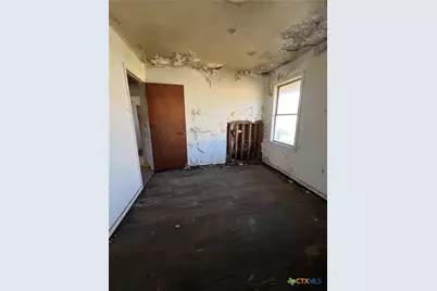 1701 E Walnut Avenue, Victoria, TX 77901 - Photo 5