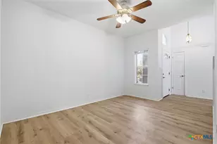 12406 Ashley Pl, San Antonio, TX 78247 - Photo 3